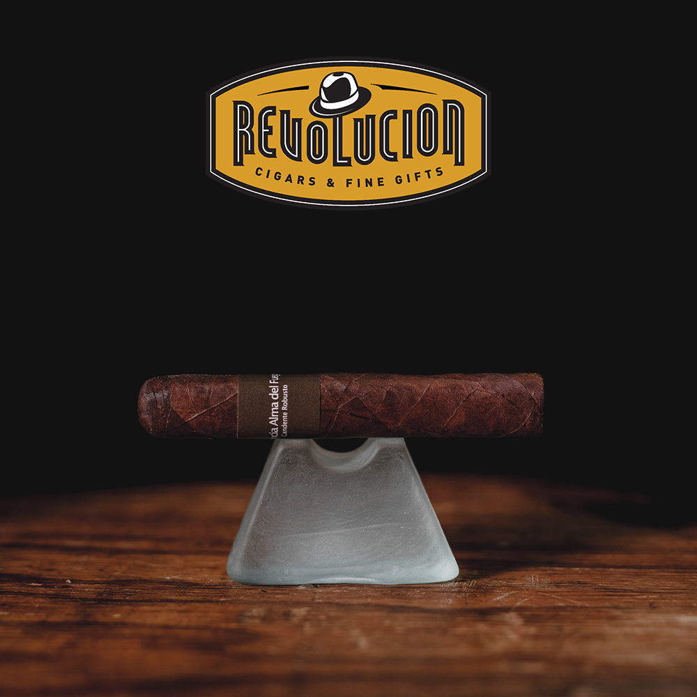 Cigare nicaraguayen Plasencia Alma del Fuego Candente Robusto de force moyenne