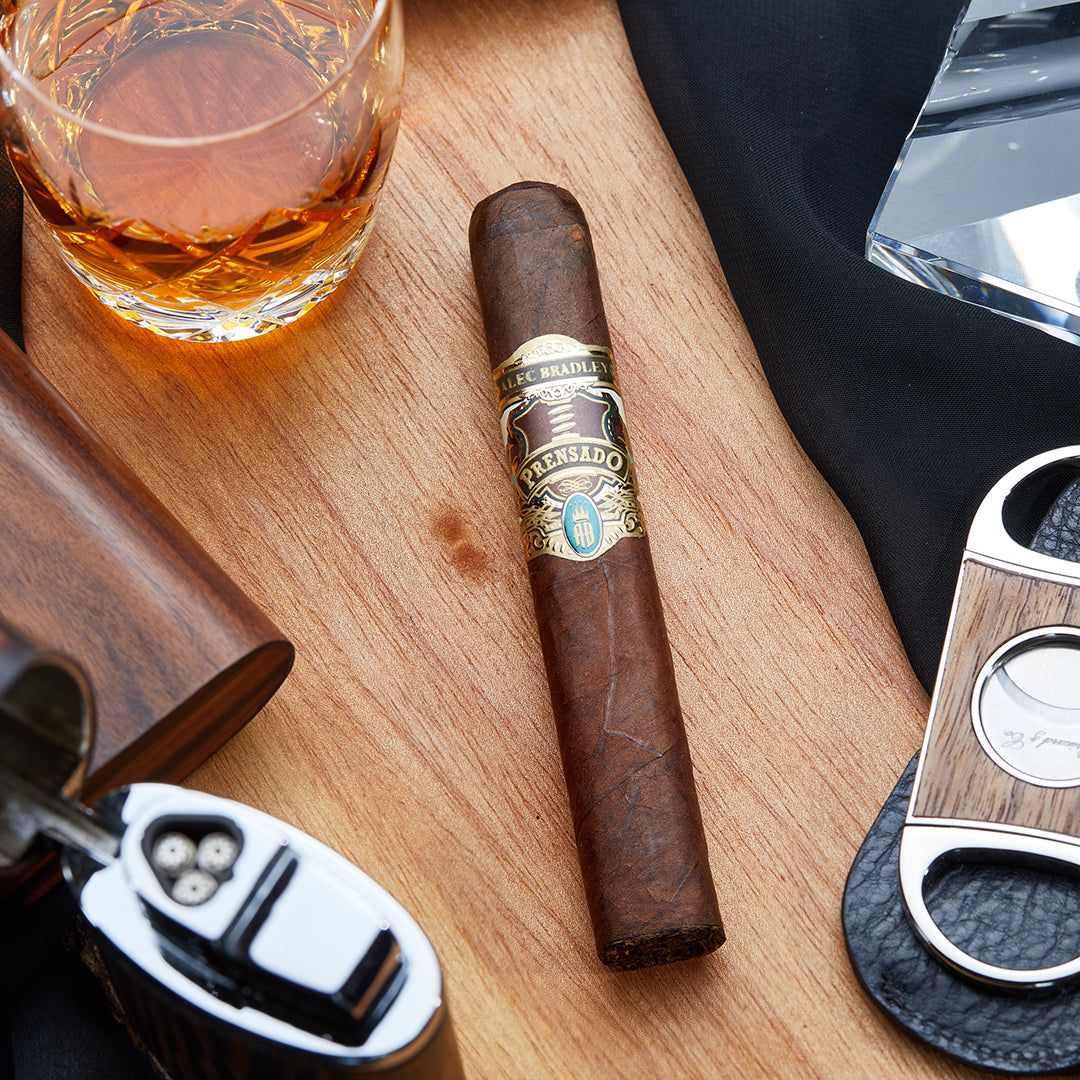 Cigares honduriens pleine force Alec Bradley Prensado Robusto