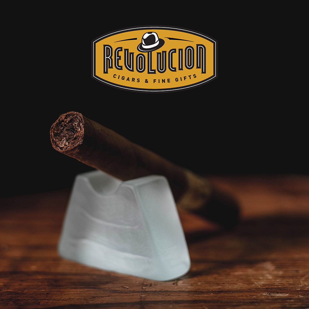 Cigares honduriens Alec Bradley Mira Flor Toro Connecticut, force douce
