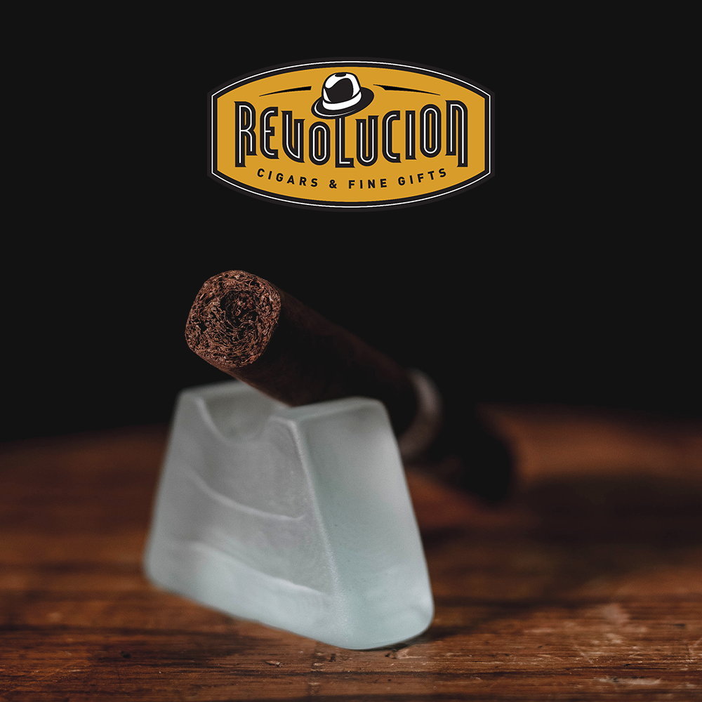 Cigare hondurien Alec Bradley Blind Faith Toro, force moyenne
