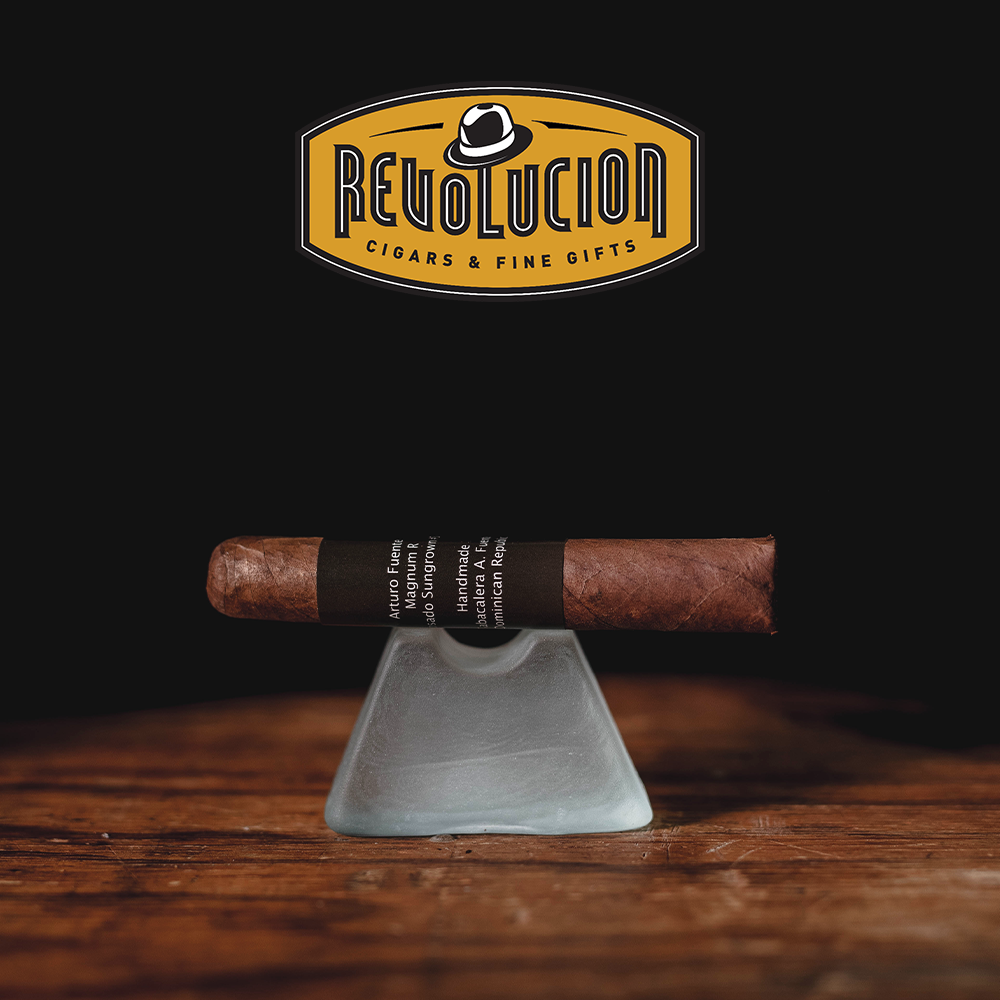 Cigares dominicains Arturo Fuente Rosado Sungrown Magnum R Vitola Fifty Two, force moyenne à forte